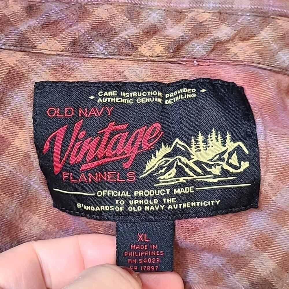 Reworked/upcycled flannel shirt - Picture 5 of 7